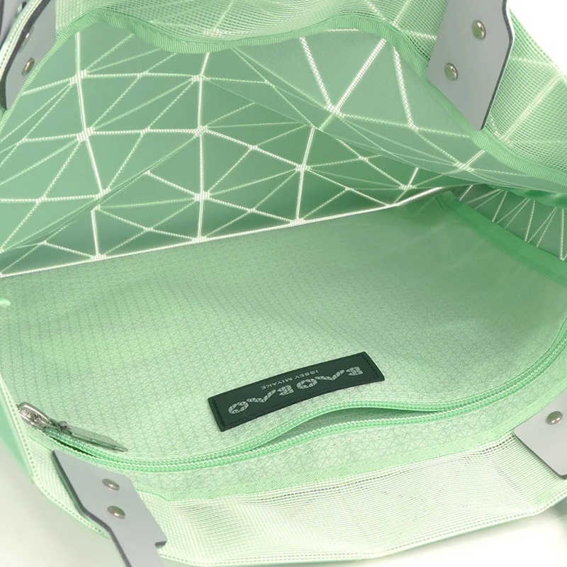 BAO BAO LUCENT 6x6 霧面雙色托特包(淺綠色/綠色)-5