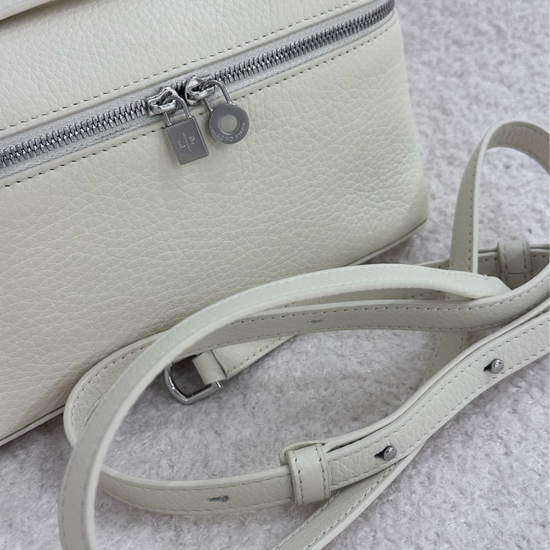【全🆕】 Loro Piana ExtraPocket L19 拉鍊開合 粒面小牛皮 單肩手提包 細語白色-7