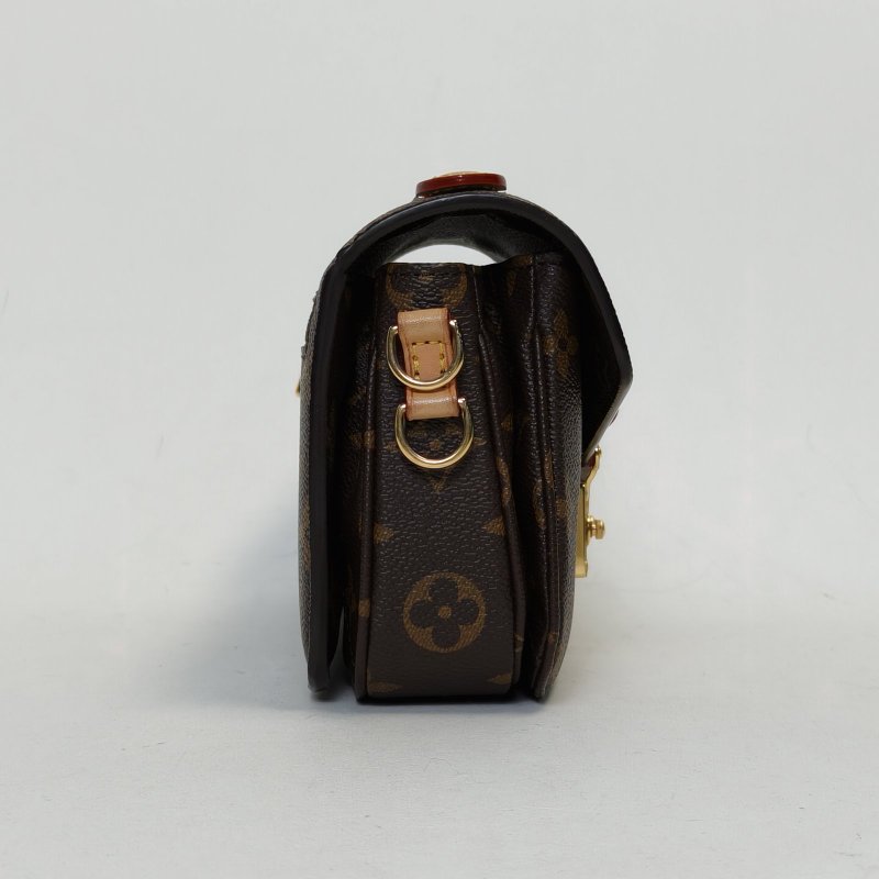 LOUIS VUITTON MetisPochetteEastWest橫版郵差包老花PVC金扣晶片肩背包-1