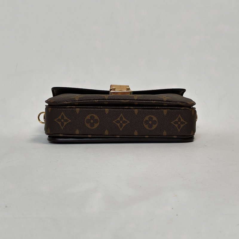 LOUIS VUITTON MetisPochetteEastWest橫版郵差包老花PVC金扣晶片肩背包-4