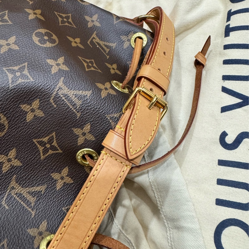 lv neo bb 水桶包-12