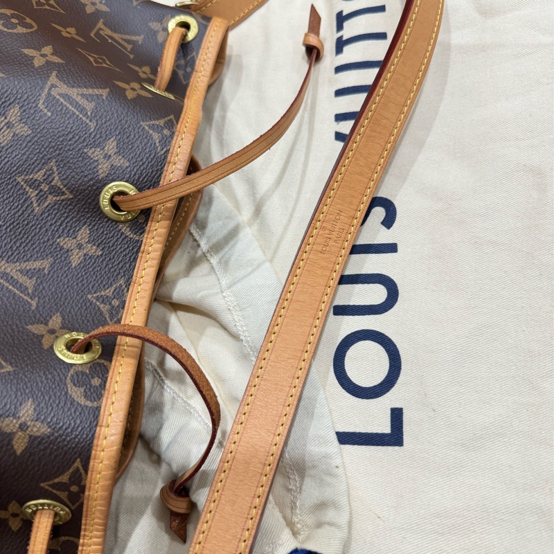 lv neo bb 水桶包-13