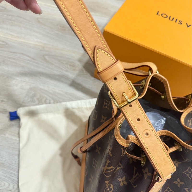 lv neo bb 水桶包-18