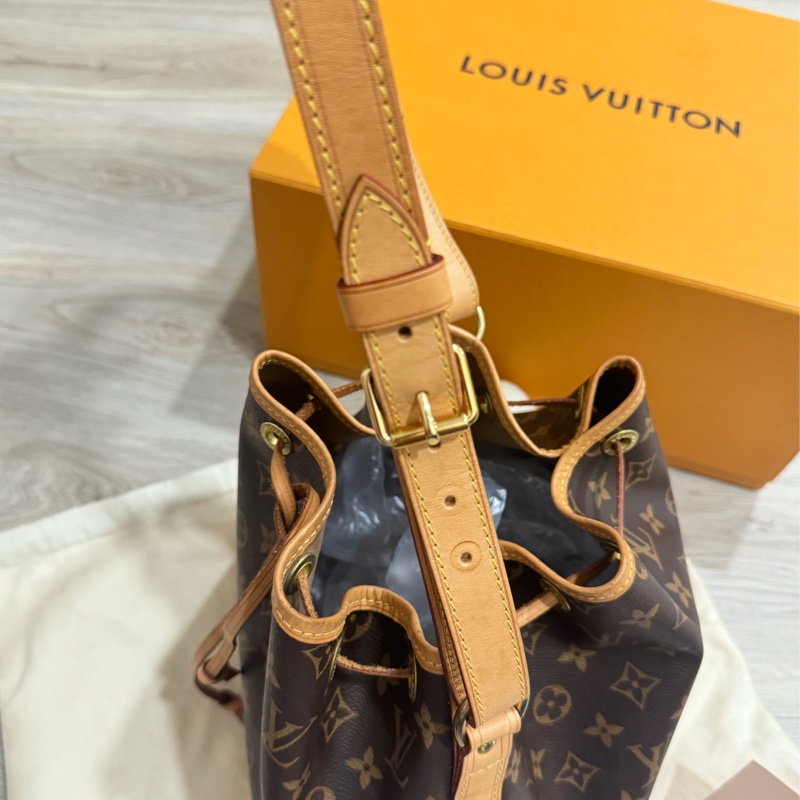 lv neo bb 水桶包-19