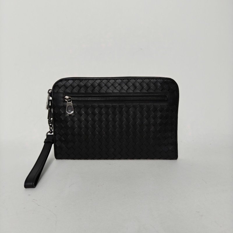 BOTTEGA VENETA 黑色牛皮經典編織手拿包肩背包-0