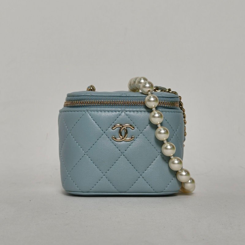 CHANEL 22P方盒子化妝包帶鏡子11藍色羊皮32開金扣珍珠拼皮穿鏈肩背包-0