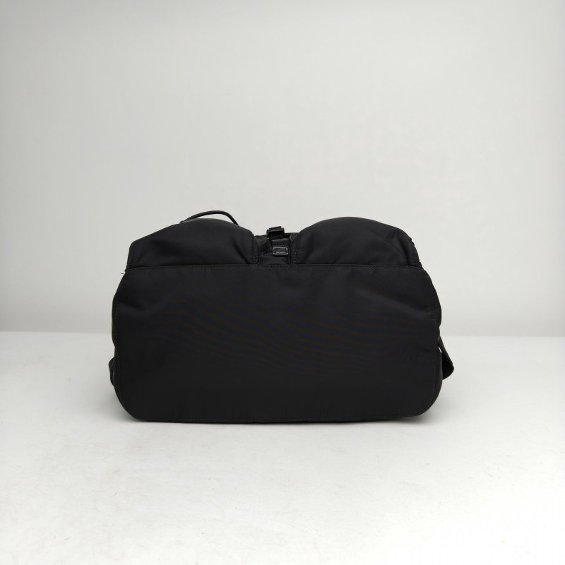 PRADA 黑色尼龍Saffiano系列Saffiano雙口袋翻蓋抽繩雙肩包肩背包-4