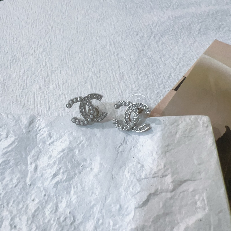 ෆ Chanel珍珠水鑽雙C耳環-7