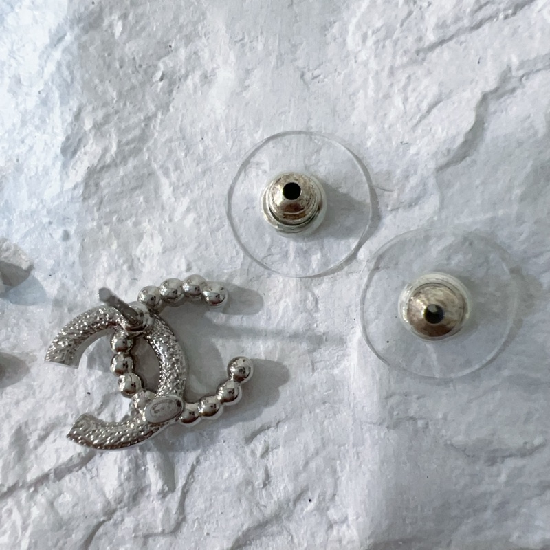 ෆ Chanel珍珠水鑽雙C耳環-10