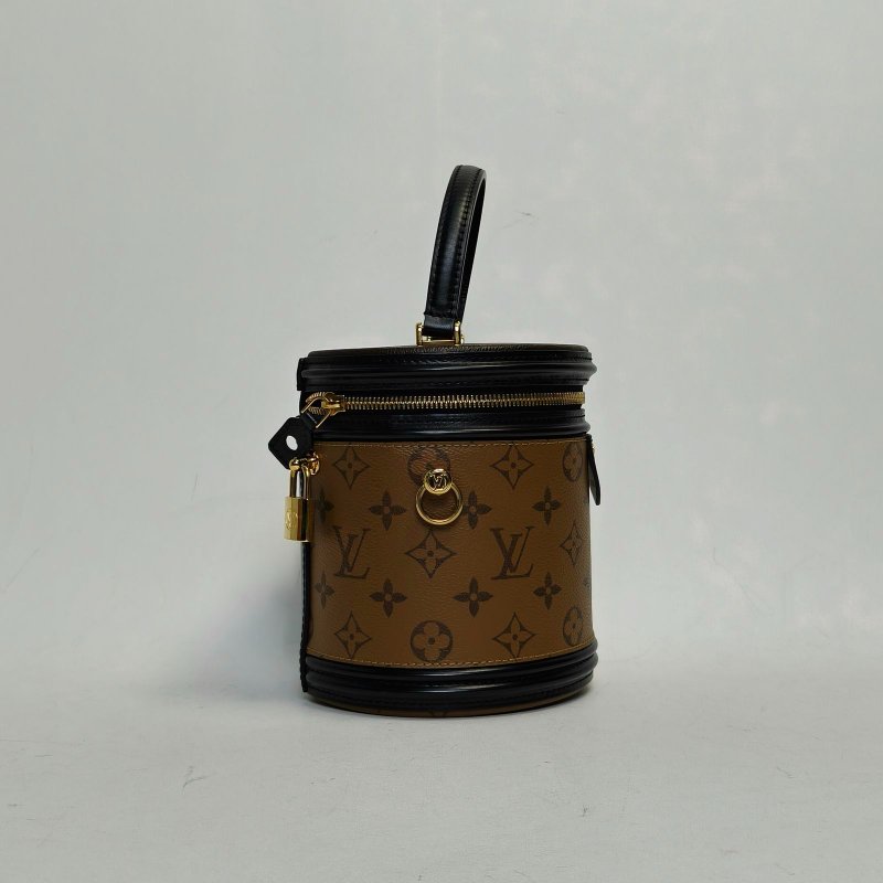 LOUIS VUITTON CANNES圓桶包拼色PVC2019老花肩背包-3