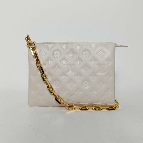 LOUIS VUITTON Coussin小號26白色羊皮晶片肩背包
