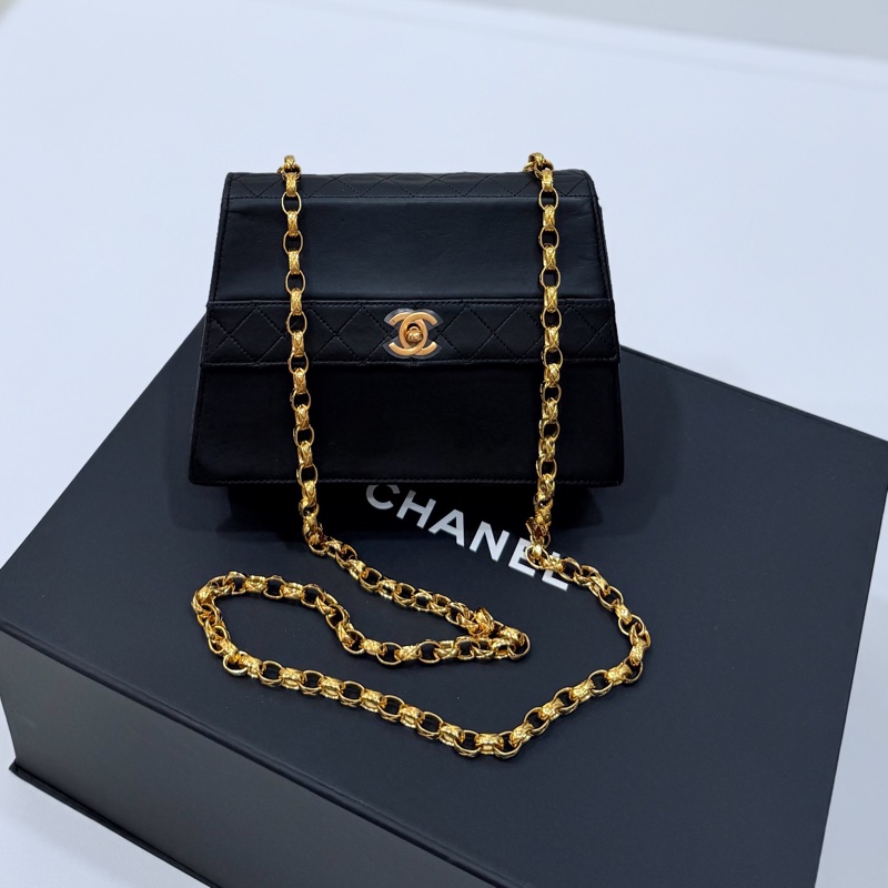 Chanel 香奈兒 Vintage trapezoid 梯型 黑金 雕花鍊 斜背包 肩背包 側背包 鍊條包-1