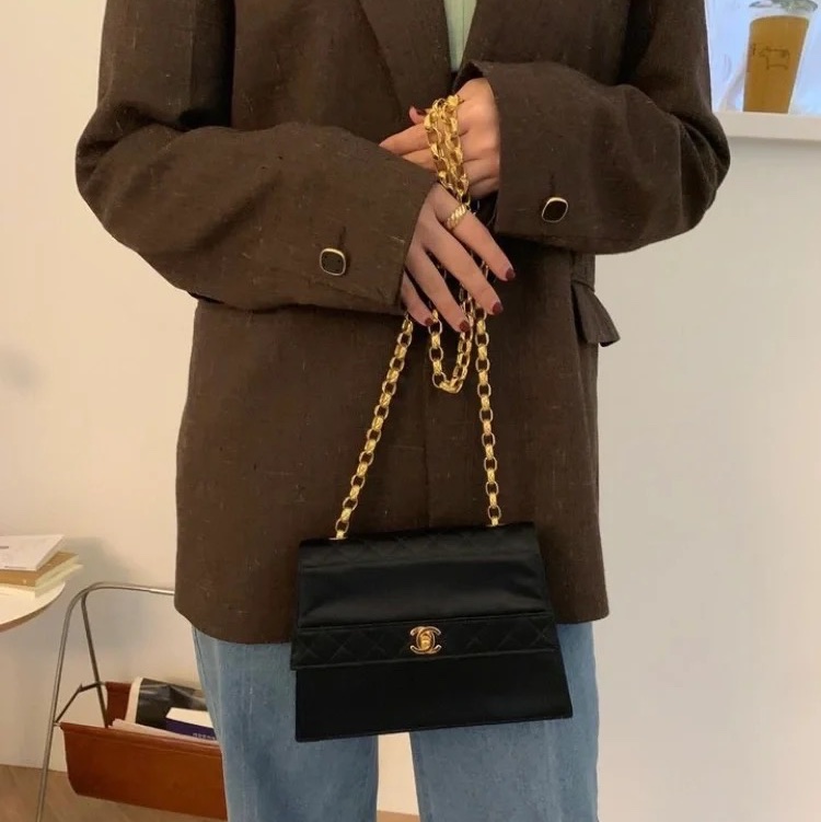 Chanel 香奈兒 Vintage trapezoid 梯型 黑金 雕花鍊 斜背包 肩背包 側背包 鍊條包-8