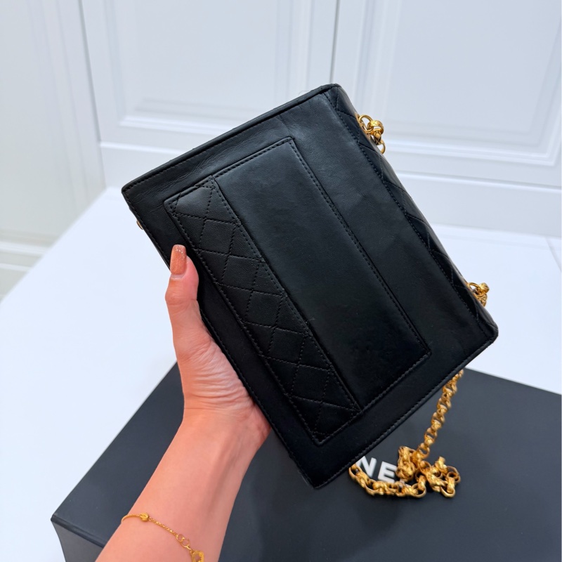Chanel 香奈兒 Vintage trapezoid 梯型 黑金 雕花鍊 斜背包 肩背包 側背包 鍊條包-16
