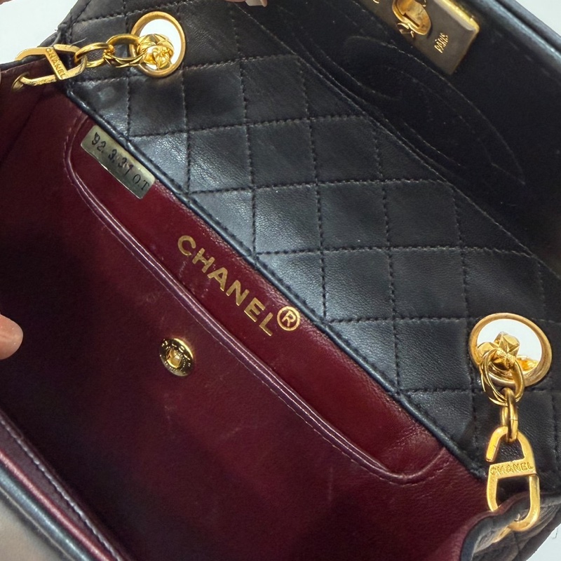 Chanel 香奈兒 Vintage trapezoid 梯型 黑金 雕花鍊 斜背包 肩背包 側背包 鍊條包-39