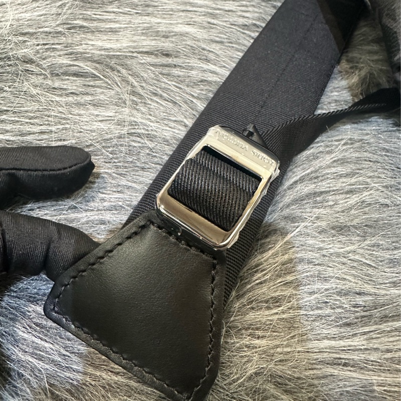 LV 黑灰原花銀釦雙側口袋Christopher MM束口下蓋後背包M45419-8