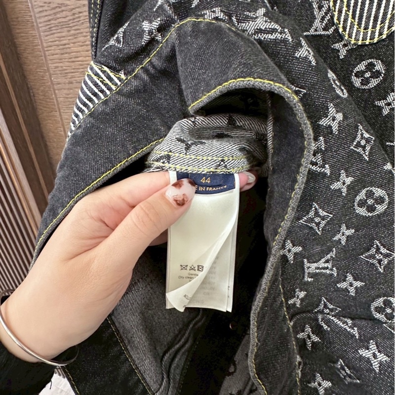 LV nigo 2.0牛仔外套-3