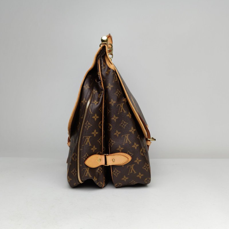 LOUIS VUITTON 中古狩獵包老花PVC金扣2010肩背包-1