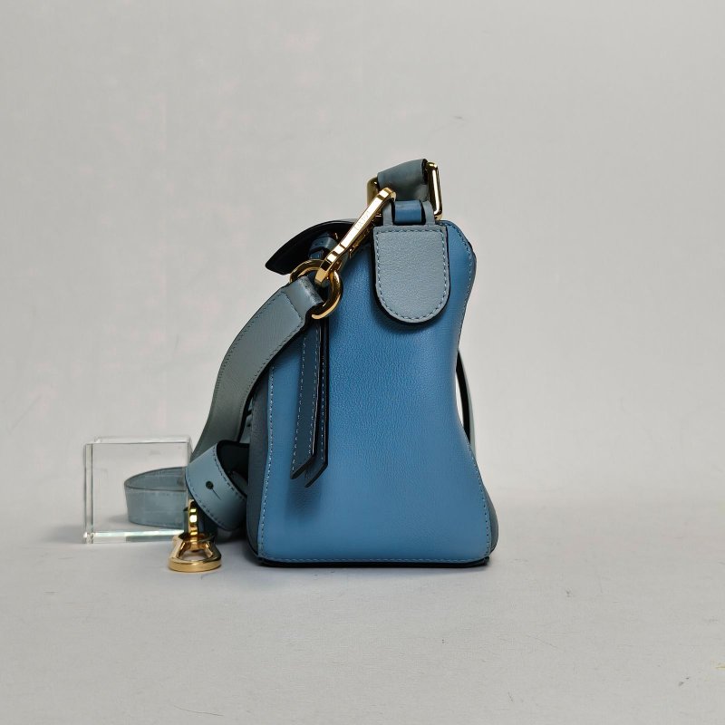 LOEWE Puzzle24幾何包小號拼色牛皮肩背包-3