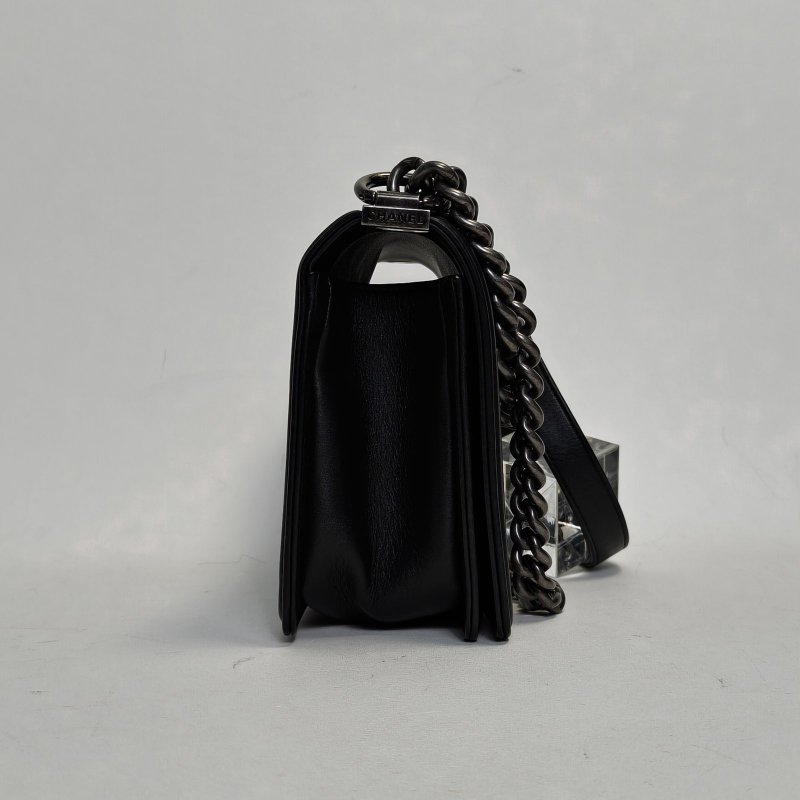 CHANEL Leboy中號25黑色牛皮20開銀扣菱格紋肩背包-1