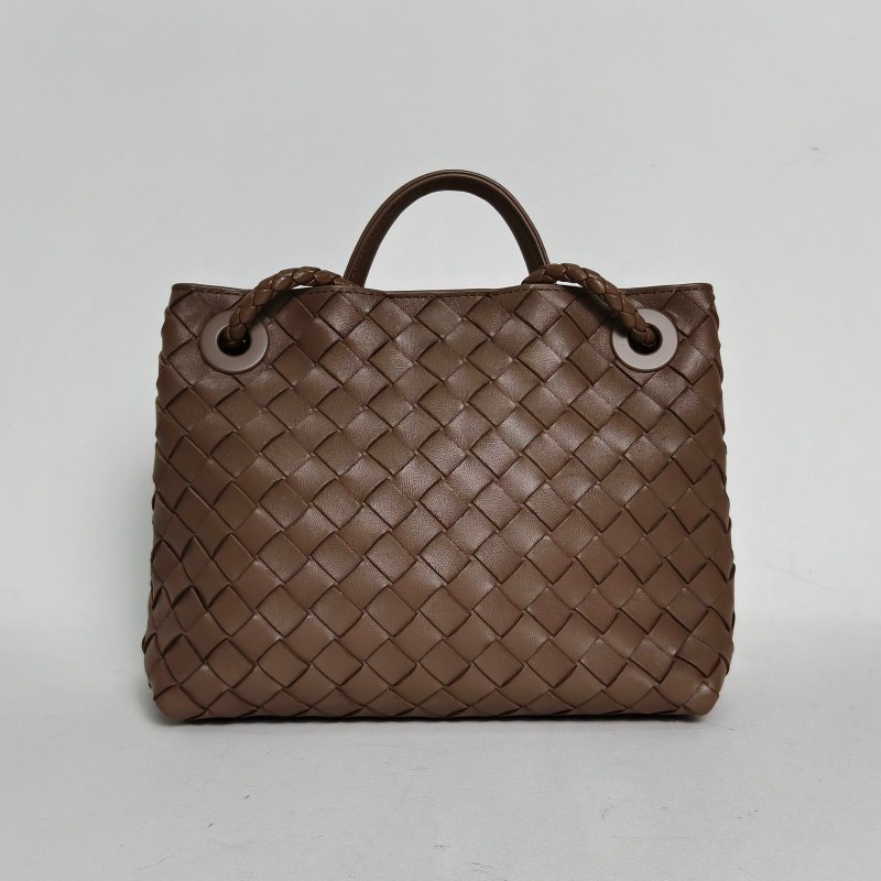 BOTTEGA VENETA Andiamo編織磁扣開合小號咖啡色羊皮肩背包-2