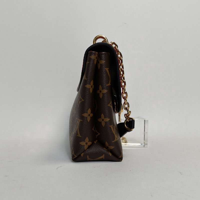 LOUIS VUITTON SAINTPLACIDE紅色PVC金扣2018老花肩背包-1