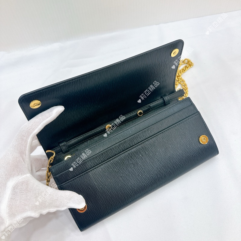 莉亞精品♡ Prada 黑金woc 鏈條包 九新美包-12