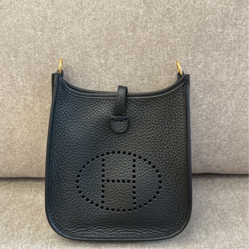 愛馬仕evelyne16黑金-0