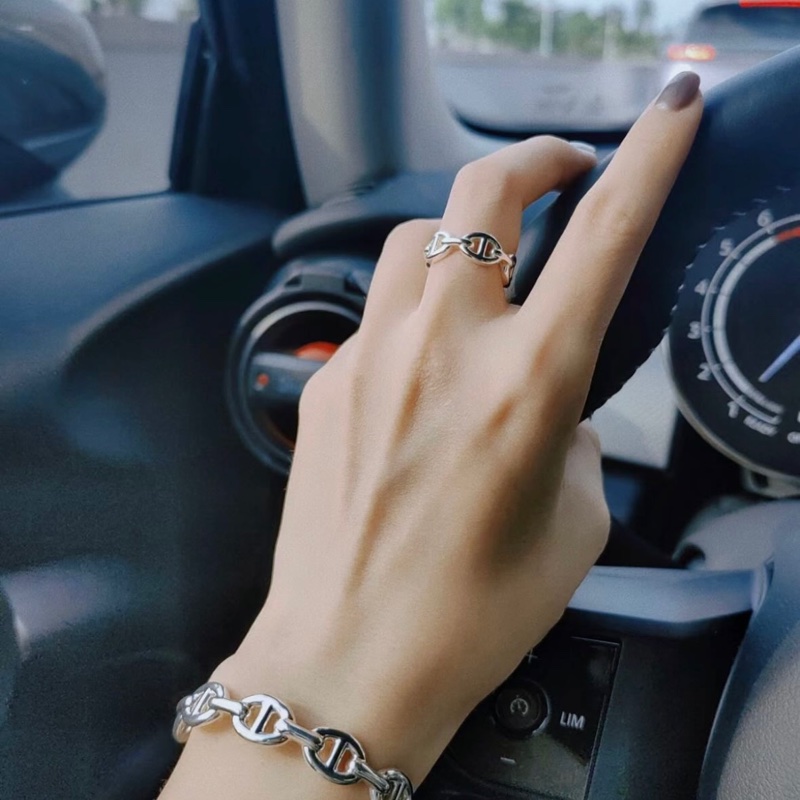 Hermes 純銀豬鼻子戒指/尺寸52-1