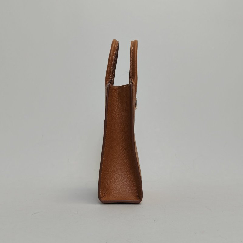 Burberry 棕色牛皮金扣TBLOGO豎版cabas斜挎包肩背包-1