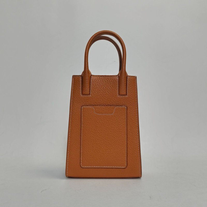 Burberry 棕色牛皮金扣TBLOGO豎版cabas斜挎包肩背包-2