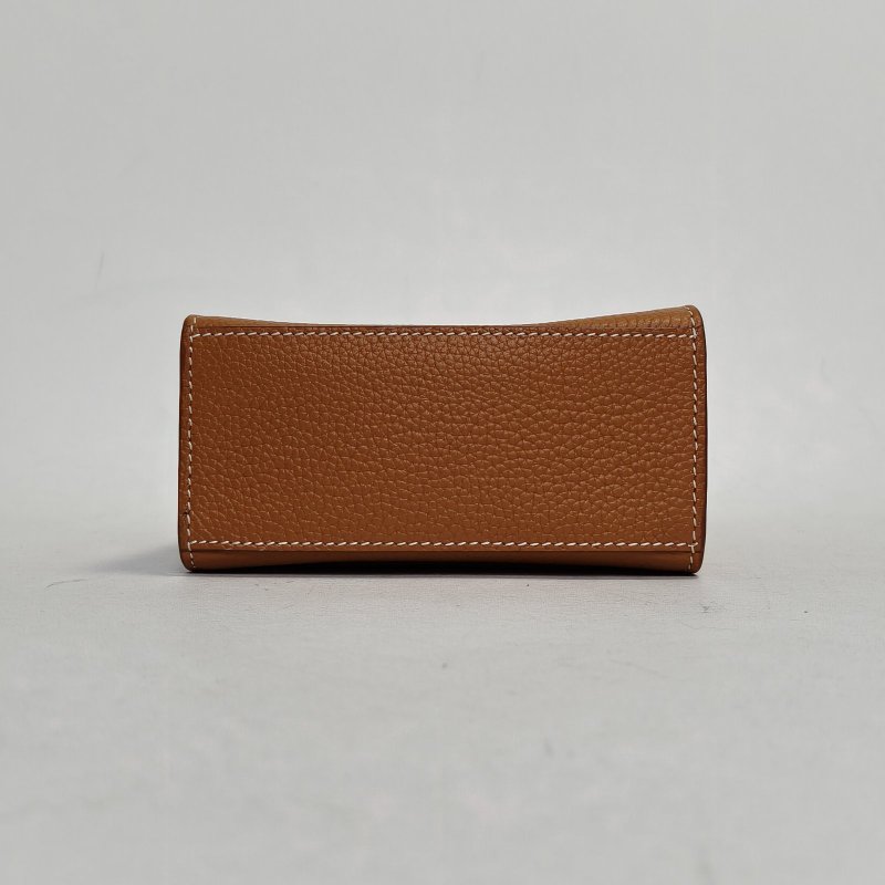 Burberry 棕色牛皮金扣TBLOGO豎版cabas斜挎包肩背包-4