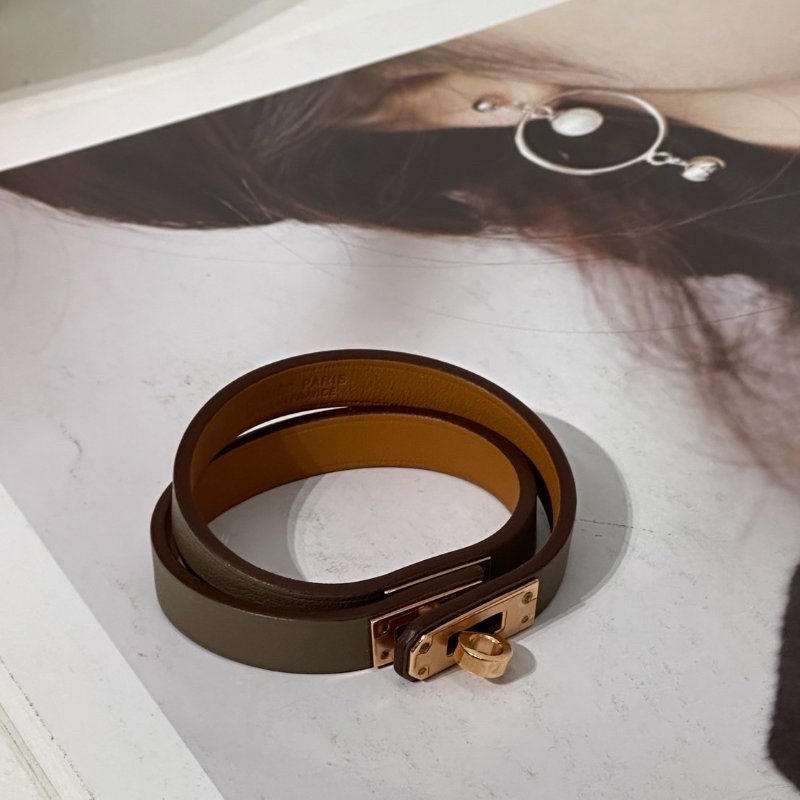 平台最低價近新閒置斷貨款✨ HERMES 愛馬仕 mini Kelly 雙圈牛皮轉釦手環 (大象灰Etoupe x 玫瑰金色) bracelet-3