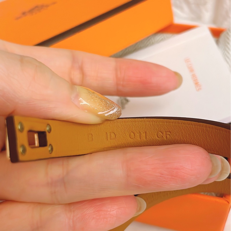 平台最低價近新閒置斷貨款✨ HERMES 愛馬仕 mini Kelly 雙圈牛皮轉釦手環 (大象灰Etoupe x 玫瑰金色) bracelet-7