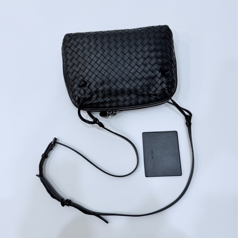 Bottega Veneta BV Nodini 黑色 貝殼包 肩背包 斜背包 側背包 手提包-1