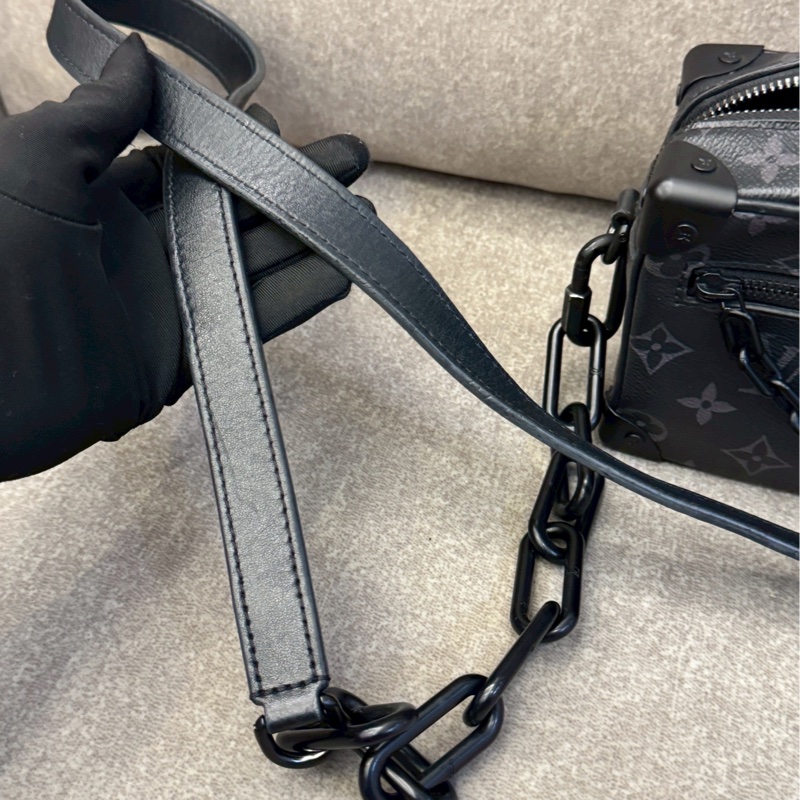 LV soft trunk黑老花-8