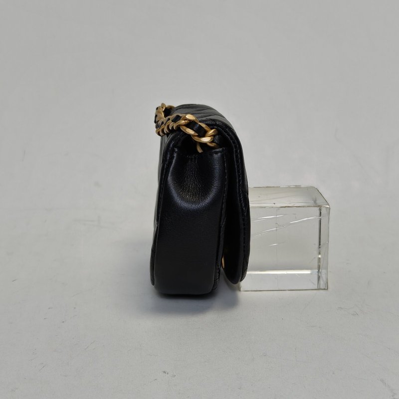 CHANEL 黑色31開金扣馬鞍包mini單肩包肩背包-3