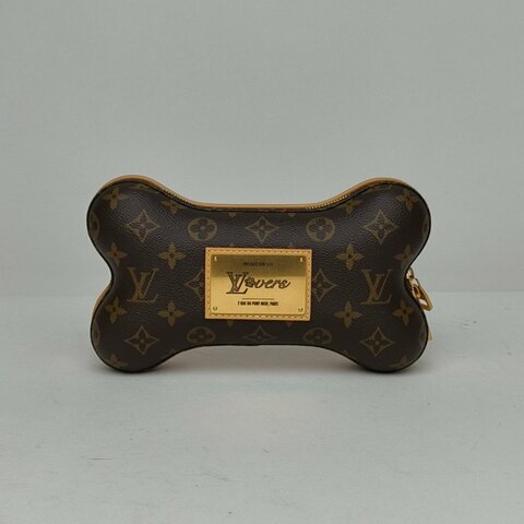LOUIS VUITTON 老花PVC金扣晶片25SS菲董限定迷你骨頭包斜挎包肩背包
