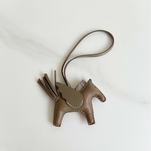 Hermes rodeo etoupe 愛馬仕 大象灰 飛馬 吊飾