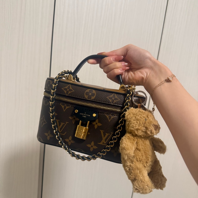 Lv Vanity Chain Pouch 老花化妝包-3