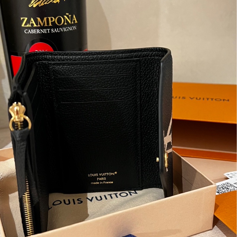 LV Victorine 錢包 短夾-8