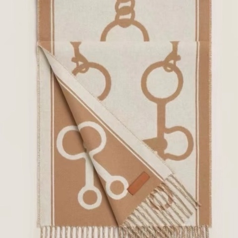 💖Hermes 圍巾 Echarpe Casaque More 馬銜圈圈💖 全新