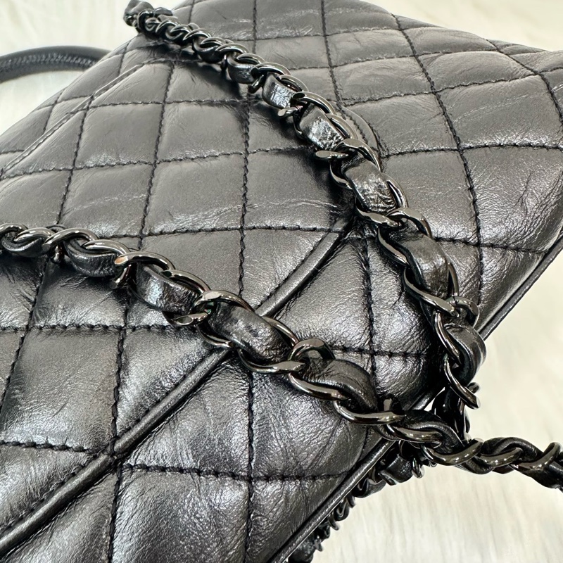 Chanelcoco handle 黑色油蜡皮中号黑扣 尺寸約28*18cm 年份29開-16