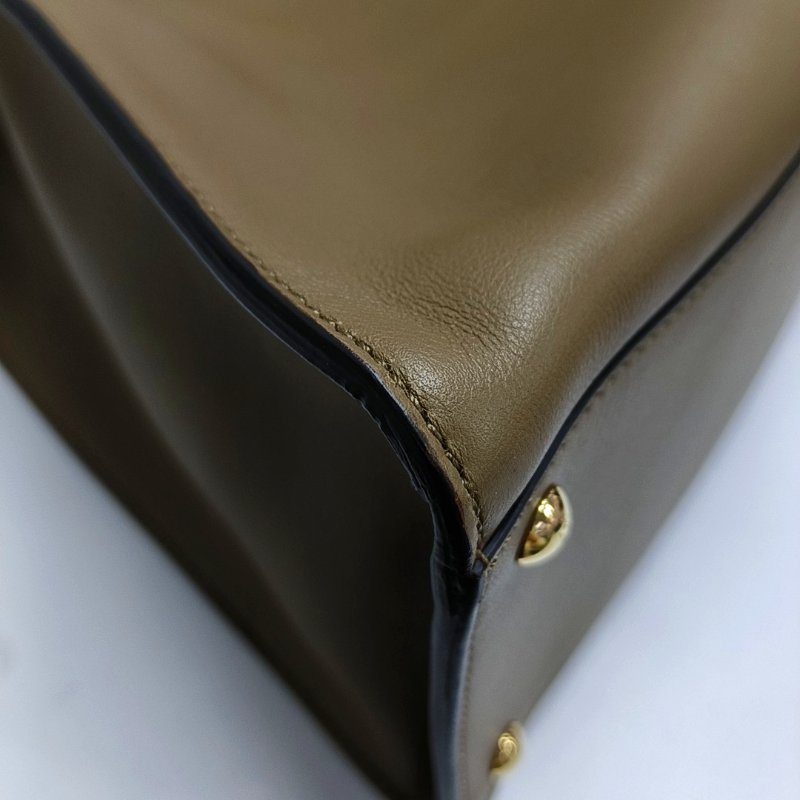 FENDI Peekaboo Essential大號棕色牛皮手提包 金色五金-10