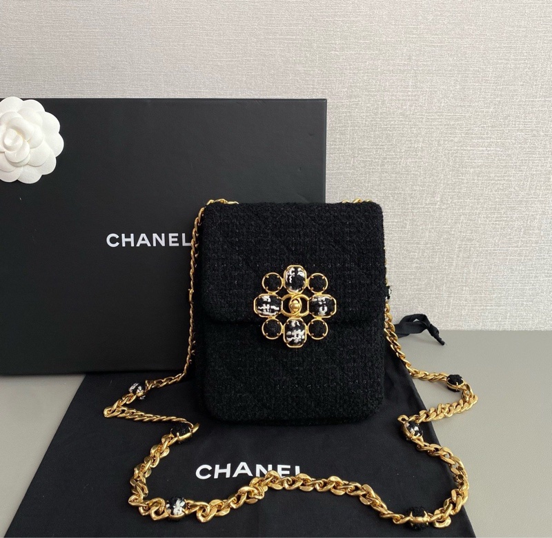 Chanel 黑金編織豎版鏈條包 tweed 晶片款-1