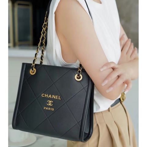 Chanel 黑金Tote 購物袋 小牛皮 包型不塌 上身超美🔥