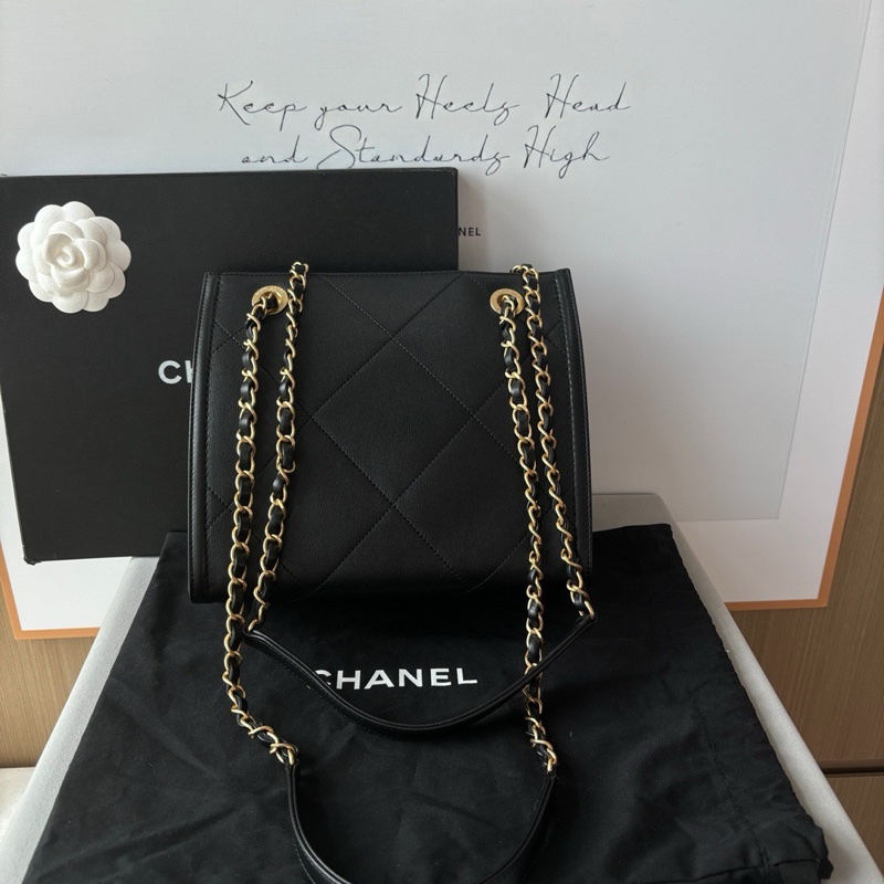 Chanel 黑金Tote 購物袋 小牛皮 包型不塌 上身超美🔥-6