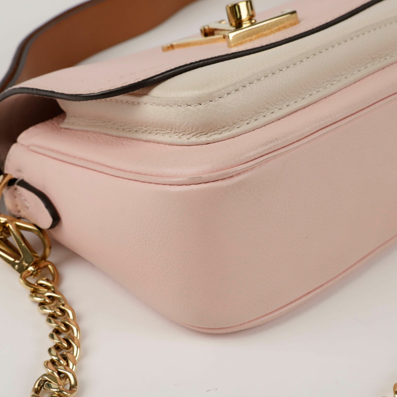 LOUIS VUITTON M58555 Lockme Tender 單肩斜背包-7