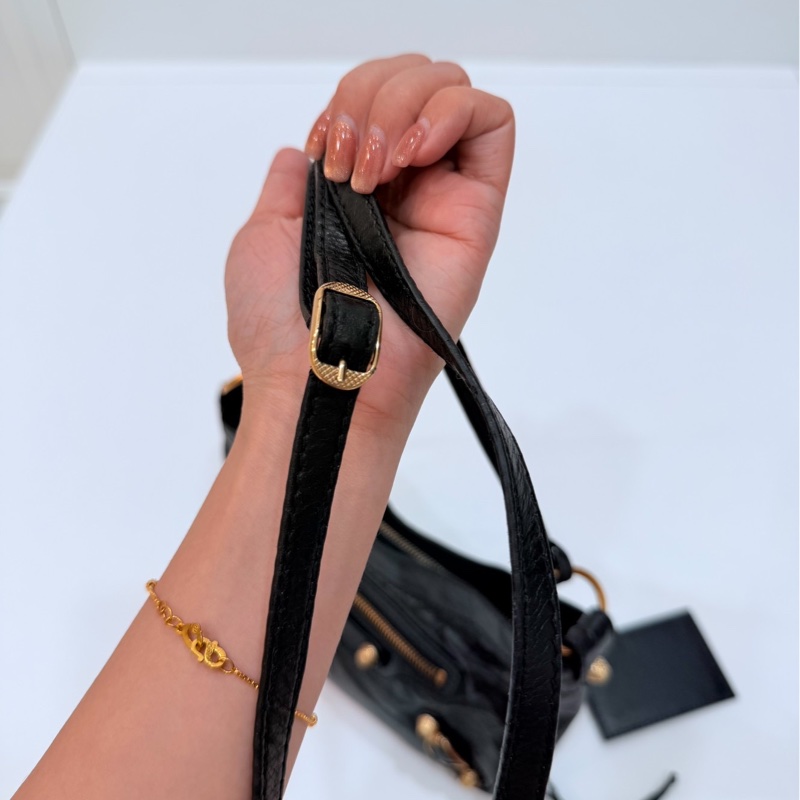 BALENCIAGA 巴黎世家 METALLIC EDGE HIP 金釦 麻將包 腋下包 側背包 肩背包 斜背包-9