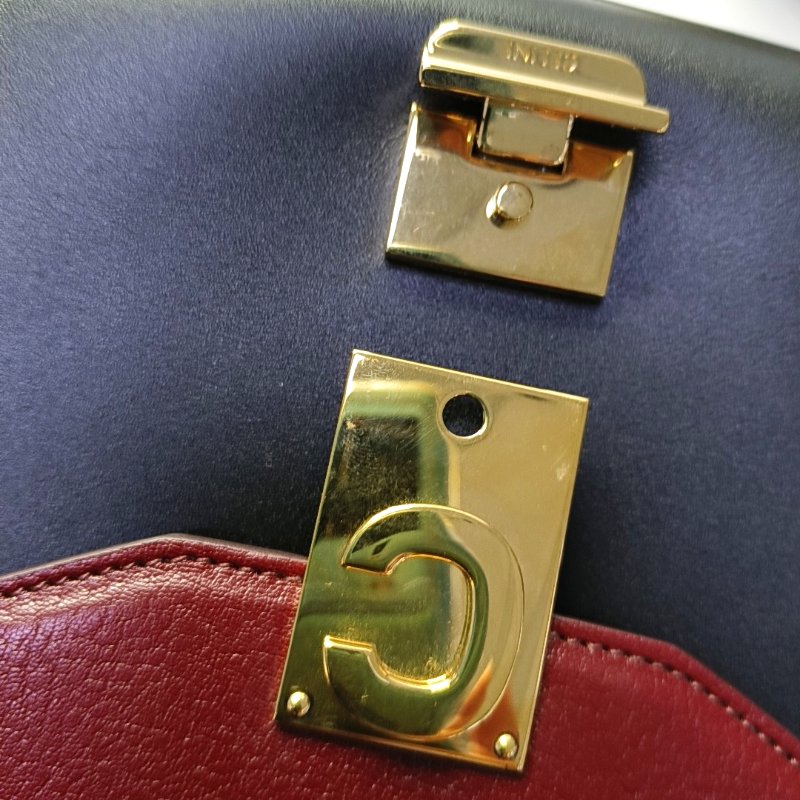 CELINE C 中號黑色牛皮單肩包 金色五金-8